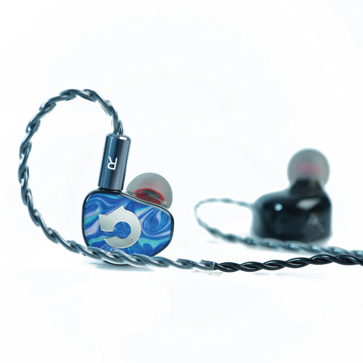 Headphone Zone X Kiwi Ears - Cadenza - Image 5