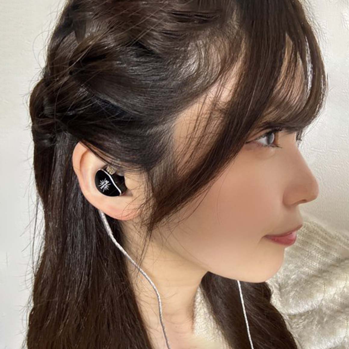 Kiwi Ears - Belle - Image 17