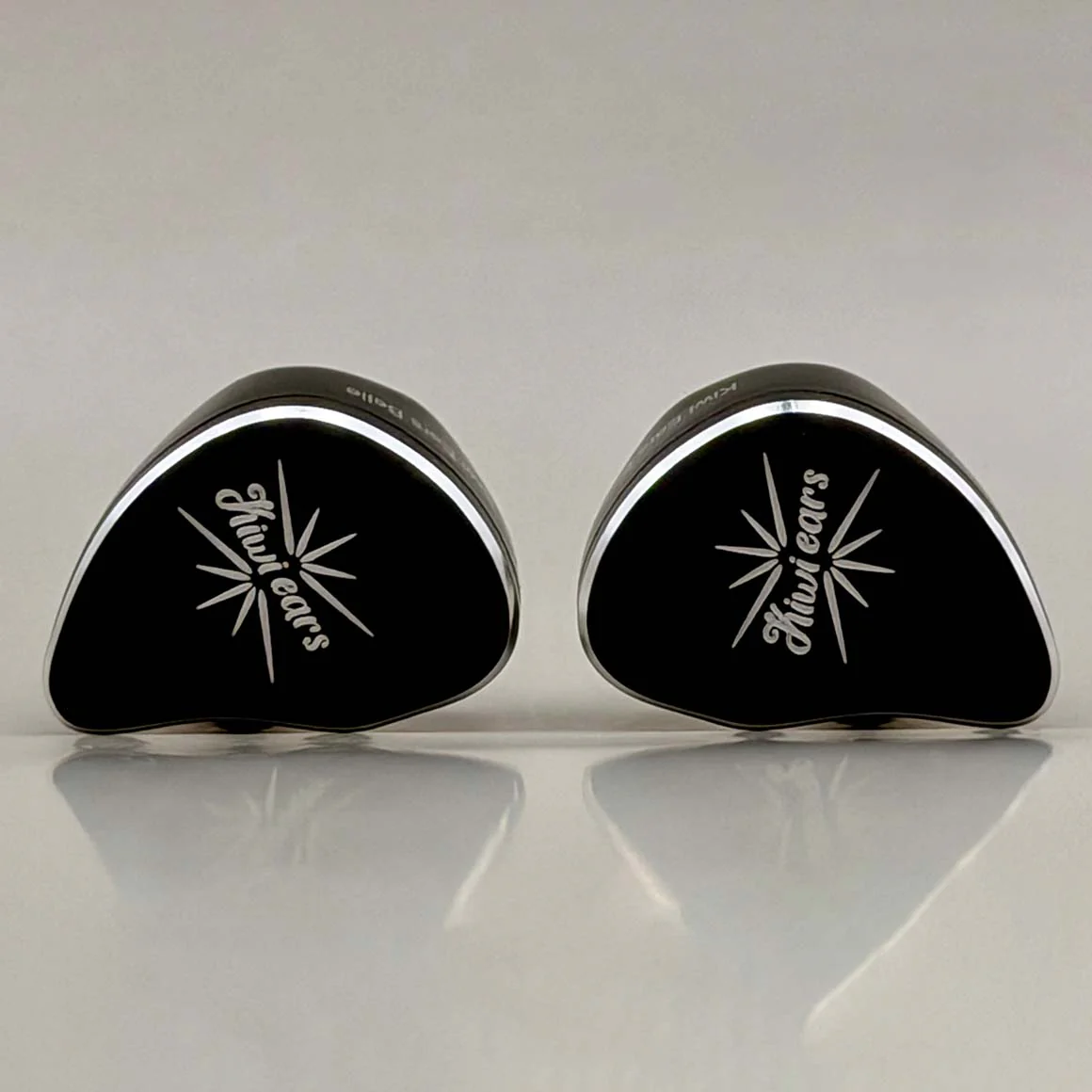 Kiwi Ears - Belle - Image 20